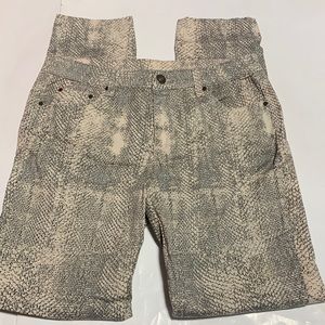 Simon Chang misses straight leg snake skin print pants black tan color size 6